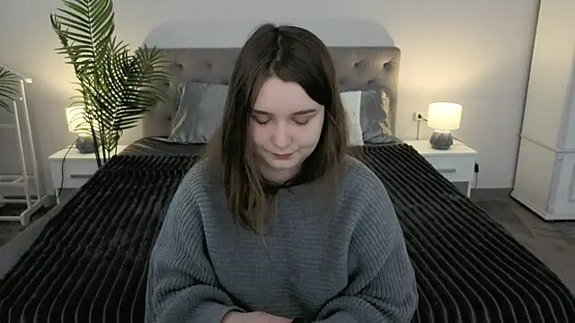 Snapshot of MagicPeachh_ chatting on March 23, 2026, 6:50 am MagicPeachh online show from March 23, 2026, 6:50 am