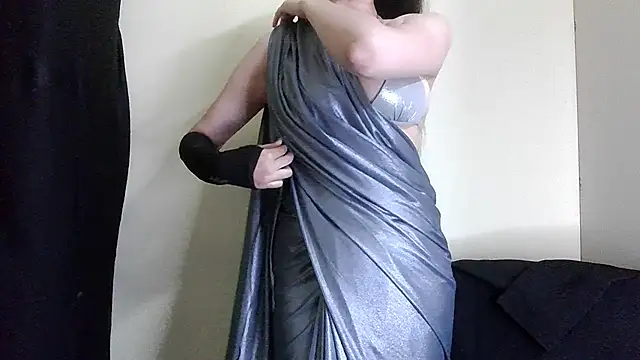 Xingfei online show from March 17, 2025, 9:02 pm