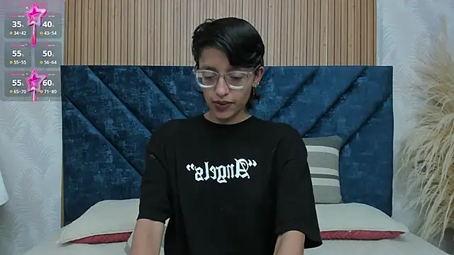 Snapshot of Marge_lasander chatting on January 3, 2025, 1:27 am Marge lasander online show from January 3, 2025, 1:27 am