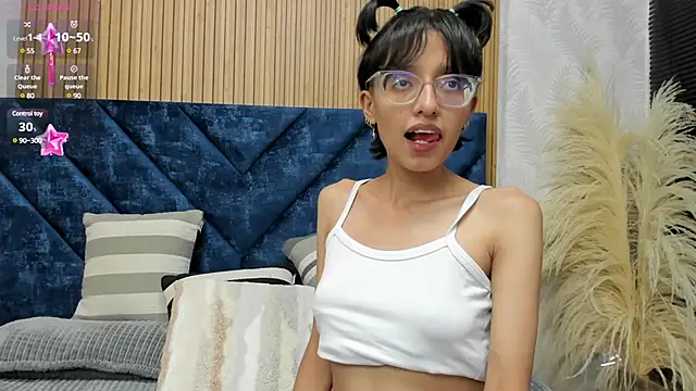 Snapshot of Marge_lasander chatting on January 14, 2025, 4:47 am Marge lasander online show from January 14, 2025, 4:47 am