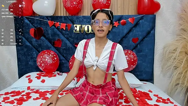 Snapshot of Marge_lasander chatting on February 14, 2025, 5:09 am Marge lasander online show from February 14, 2025, 5:09 am