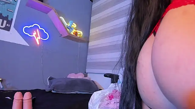 SheryLee online show from March 6, 2025, 4:17 pm