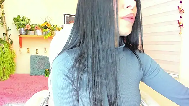 Starliee   online show from January 31, 2025, 11:35 pm