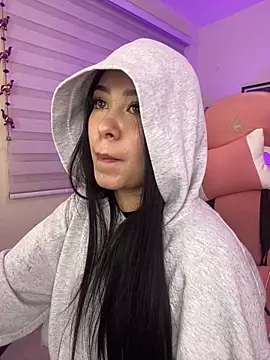 Starliee   online show from October 22, 2025, 12:00 am