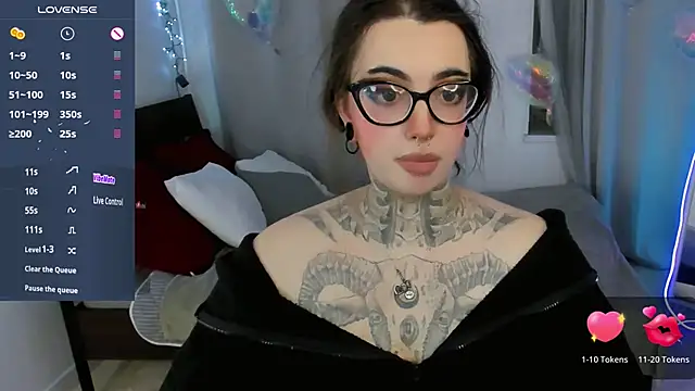 Snapshot of Dixi_Pixi_ chatting on February 22, 2026, 5:51 am Dixi Pixi online show from February 22, 2026, 5:51 am