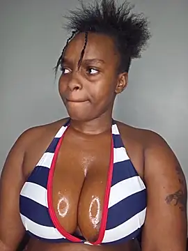 Snapshot of freaky_j_ chatting on February 16, 2026, 11:23 pm freaky j online show from February 16, 2026, 11:23 pm