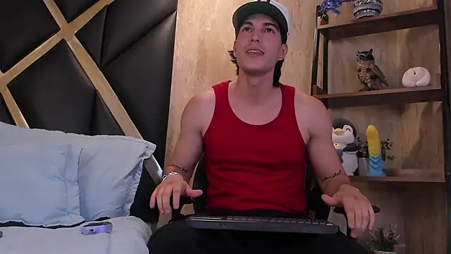 Karimferrer online show from March 23, 2026, 3:10 am