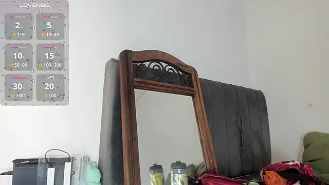 Snapshot of latinaStepmom chatting on September 26, 2025, 1:53 am latinaStepmom online show from September 26, 2025, 1:53 am