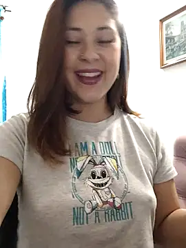 Snapshot of LisbethMoore_ chatting on March 21, 2025, 3:12 am LisbethMoore  online show from March 21, 2025, 3:12 am