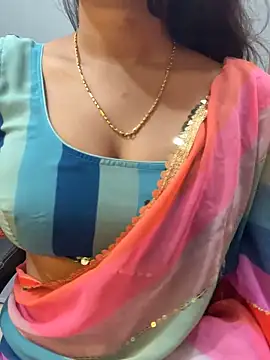 Snapshot of Spicy_sari_girl chatting on January 4, 2025, 4:33 am Spicy sari girl online show from January 4, 2025, 4:33 am