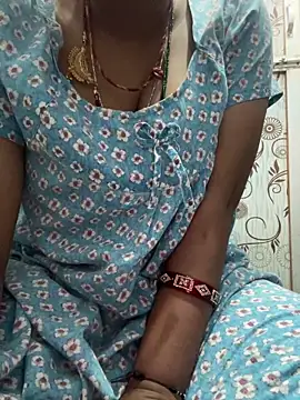 Spicy sari girl online show from April 6, 2026, 4:46 am