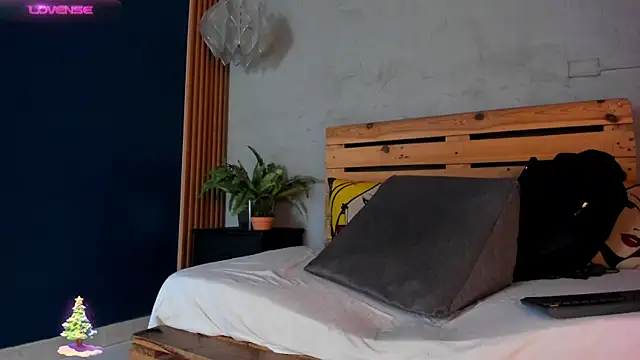 french sexx online show from December 19, 2024, 4:34 am