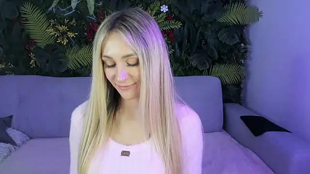 Snapshot of Horny_Blond chatting on November 7, 2025, 9:09 am Horny Blond online show from November 7, 2025, 9:09 am