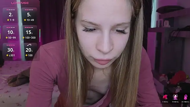 Snapshot of Elis_Fox chatting on April 12, 2026, 11:04 am Elis Fox online show from April 12, 2026, 11:04 am