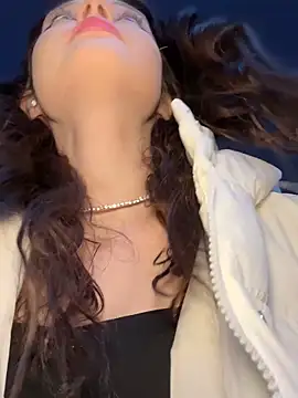 Times  Square online show from February 9, 2025, 5:08 am