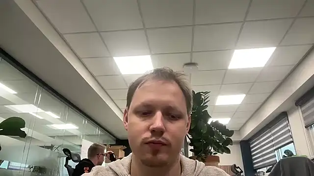 Snapshot of streamy_test11 chatting on January 22, 2025, 11:01 am streamy test11 online show from January 22, 2025, 11:01 am