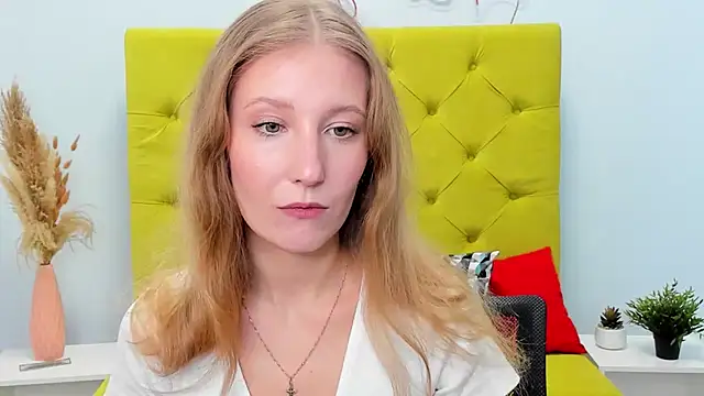 LolaWilsons online show from January 14, 2026, 7:58 am