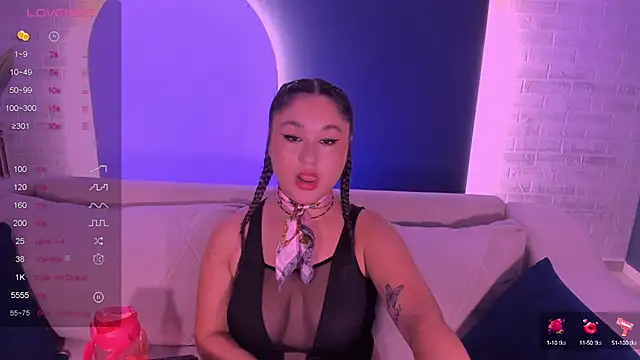 SamanthaConnor  online show from January 25, 2025, 7:18 pm