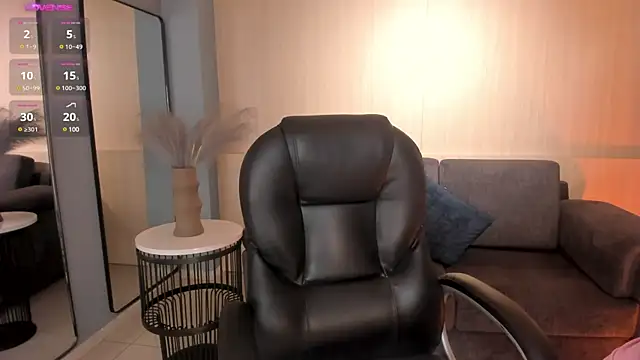 Snapshot of AnastasiaBoiko chatting on February 15, 2025, 3:28 pm AnastasiaBoiko online show from February 15, 2025, 3:28 pm