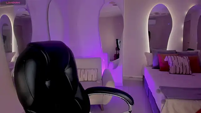 Snapshot of AnastasiaBoiko chatting on March 10, 2025, 11:53 am AnastasiaBoiko online show from March 10, 2025, 11:53 am