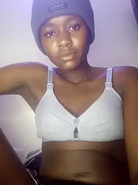 Snapshot of bebsexy chatting on October 5, 2025, 10:51 pm bebsexy online show from October 5, 2025, 10:51 pm