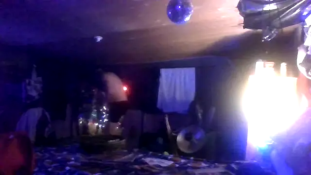 Manwhorxxlcock online show from December 15, 2025, 8:13 pm