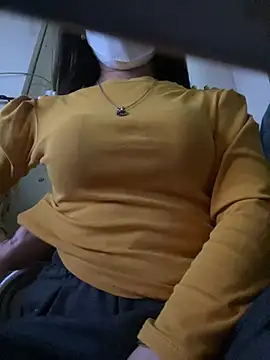 Tuongvy05 online show from December 16, 2024, 3:00 pm