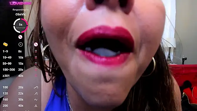 LiaTaylorr online show from December 8, 2024, 6:17 pm