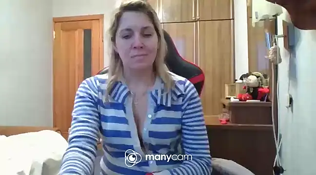 Snapshot of IrinaB1 chatting on February 2, 2025, 2:02 pm IrinaB1 online show from February 2, 2025, 2:02 pm