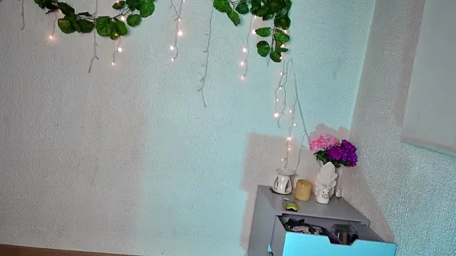 Snapshot of ari_kat chatting on February 1, 2025, 2:47 am ari kat online show from February 1, 2025, 2:47 am