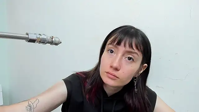 lizzy davis 1 online show from September 22, 2025, 3:52 am