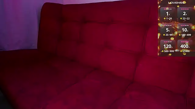 ohpetitemuse online show from December 17, 2025, 8:15 pm