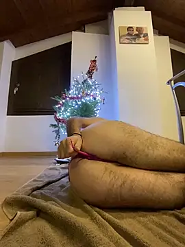 voglioso97 online show from December 17, 2025, 11:05 am