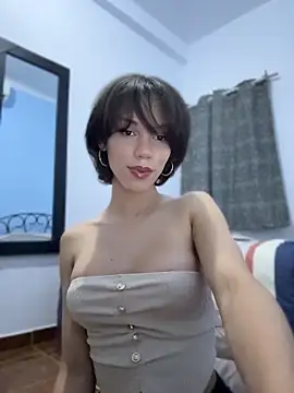 Carlita cute online show from May 7, 2026, 2:17 am
