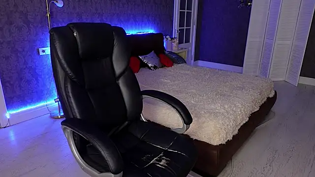 Snapshot of Daniela_Kitty_ chatting on October 9, 2025, 8:01 am Daniela Kitty online show from October 9, 2025, 8:01 am