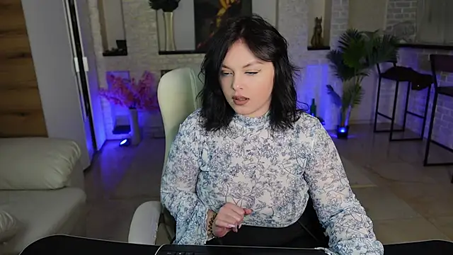 Snapshot of Daniela_Kitty_ chatting on March 13, 2026, 8:43 am Daniela Kitty online show from March 13, 2026, 8:43 am