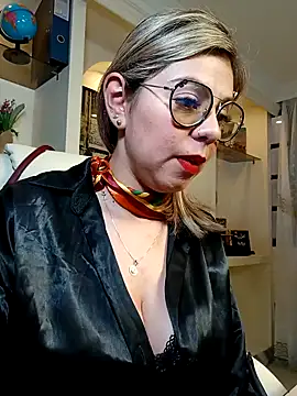 Cata Office-12 online show from December 2, 2024, 5:04 pm