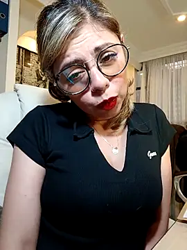 Cata Office-12 online show from December 5, 2024, 8:11 pm