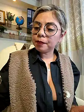 Cata Office-12 online show from January 30, 2025, 5:17 pm