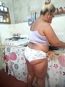 Snapshot of Afroditabichota chatting on October 26, 2025, 4:02 pm Afroditabichota online show from October 26, 2025, 4:02 pm