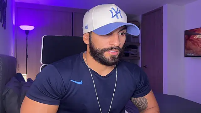 SamDornan online show from January 24, 2025, 8:54 pm