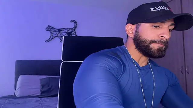 SamDornan online show from February 16, 2025, 9:05 pm