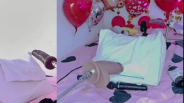 Snapshot of LinayAndValenMVP chatting on February 16, 2025, 1:03 am LinayAndValenMVP online show from February 16, 2025, 1:03 am