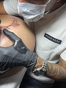 Snapshot of LinayAndValenMVP chatting on February 19, 2025, 7:27 pm LinayAndValenMVP online show from February 19, 2025, 7:27 pm