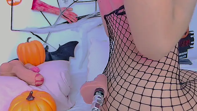 Snapshot of LinayAndValenMVP chatting on October 15, 2025, 1:11 pm LinayAndValenMVP online show from October 15, 2025, 1:11 pm