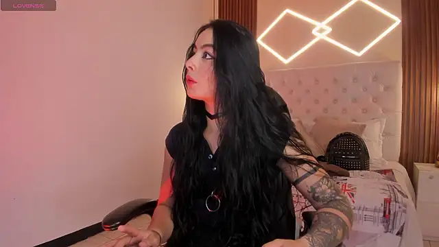 Snapshot of Samaanthaa_ chatting on March 10, 2026, 12:32 pm Samaanthaa online show from March 10, 2026, 12:32 pm