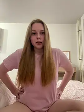 Marylallka5 online show from May 11, 2026, 12:33 pm