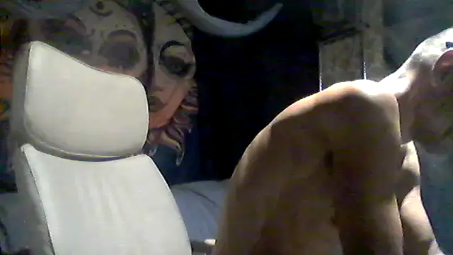 Gillygilly76 online show from March 29, 2026, 11:16 pm