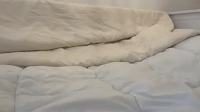 mel suggarbaby online show from October 29, 2025, 10:39 am