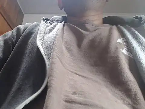 Snapshot of lover_camer chatting on December 3, 2025, 11:19 am lover camer online show from December 3, 2025, 11:19 am